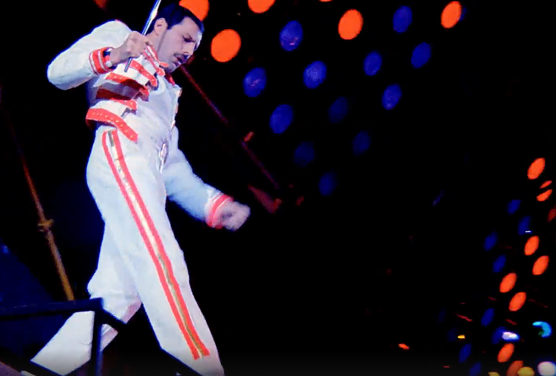 Freddie Mercury wears Two Red Stripes